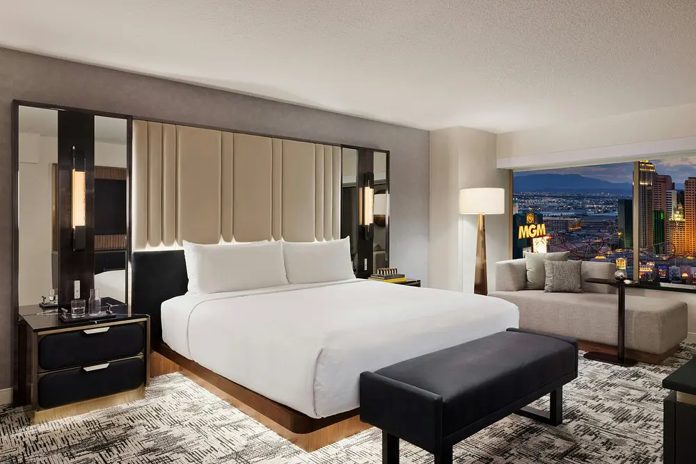 Las Vegas Strip Stays with Remodelled Rooms & Savings Up to 35%