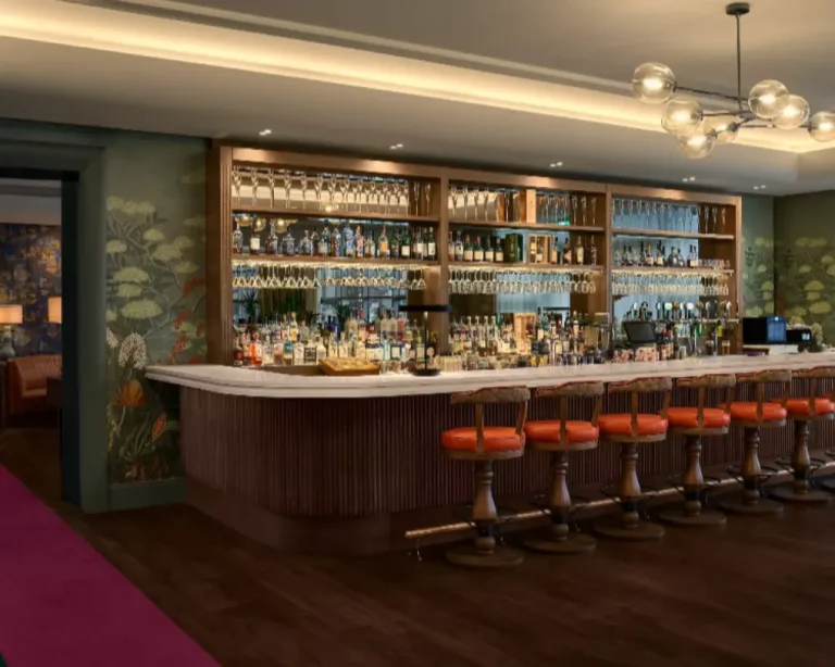 G Hotel Bar